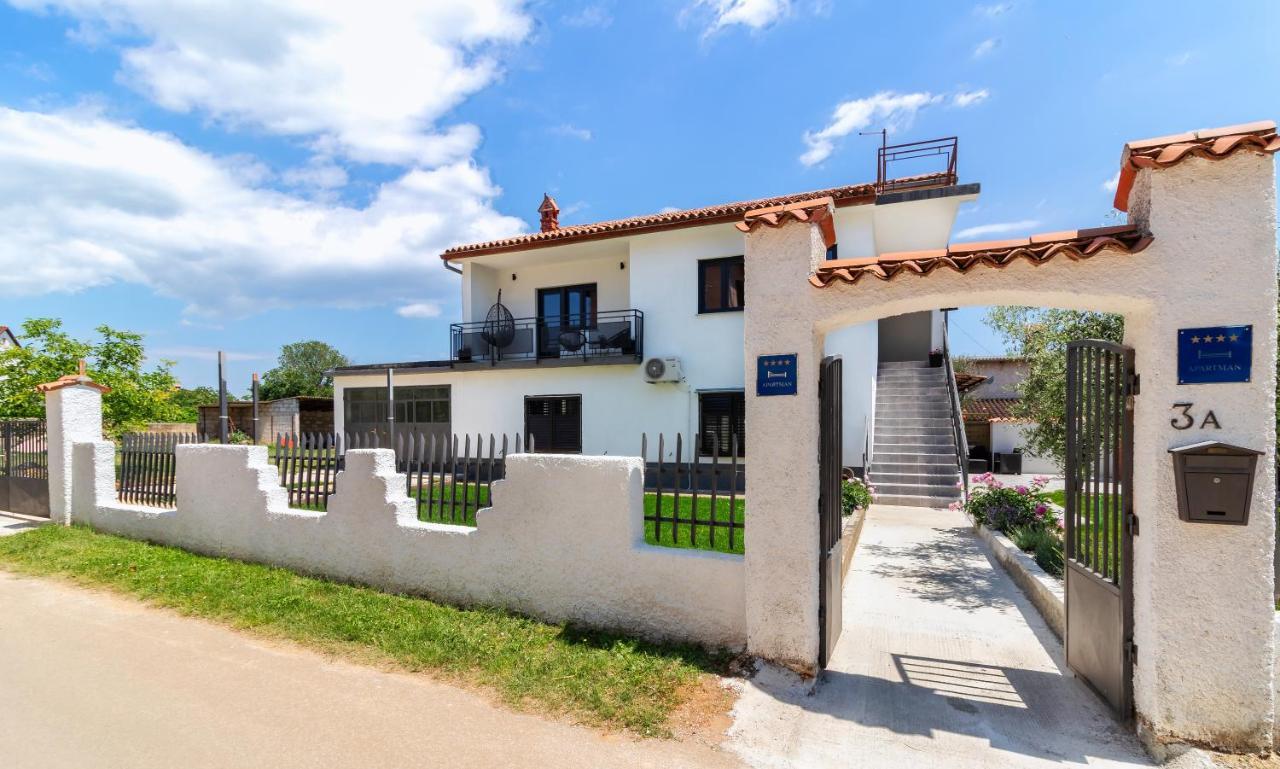Apartman Gabrijela Muntic Bagian luar foto