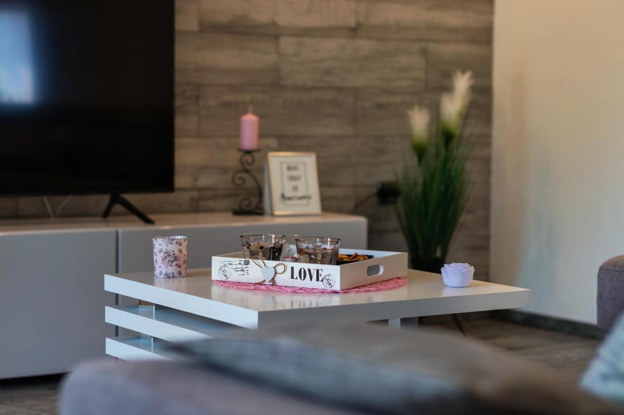 Apartman Gabrijela Muntic Bagian luar foto